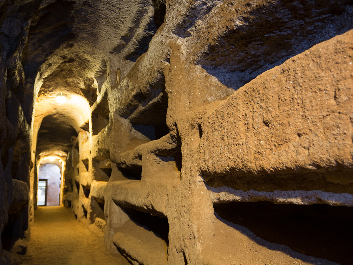 Ore 11.00 - Catacombe di San Callisto 