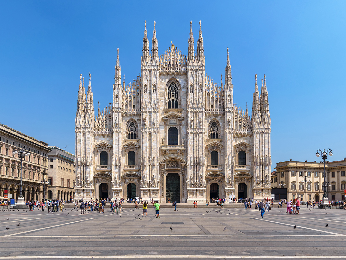 Ore 11.30 - Arrivo a Milano e visita della città con guida privata