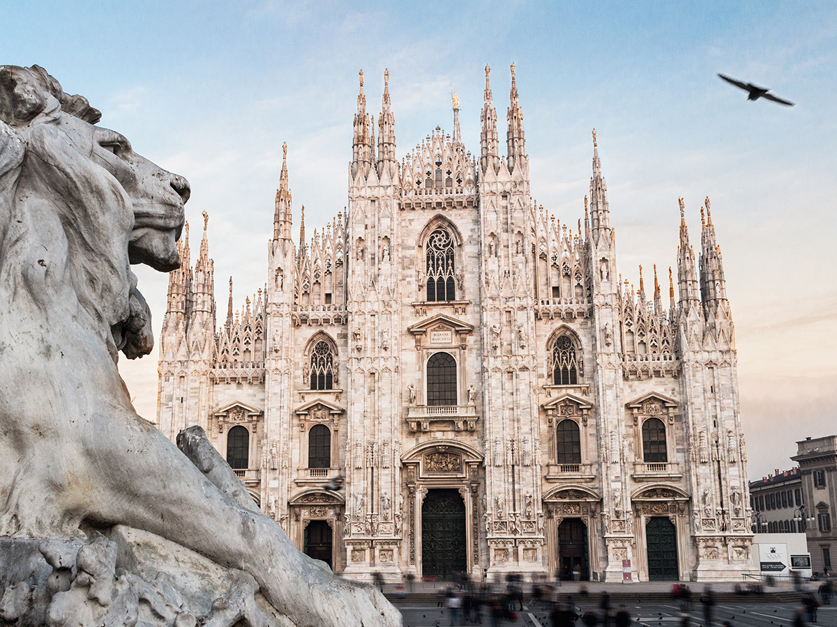 Ore 11.30 - Arrivo a Milano e visita della città con guida privata