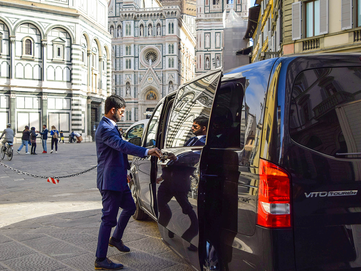 Ore 07.00 - Partenza da Firenze