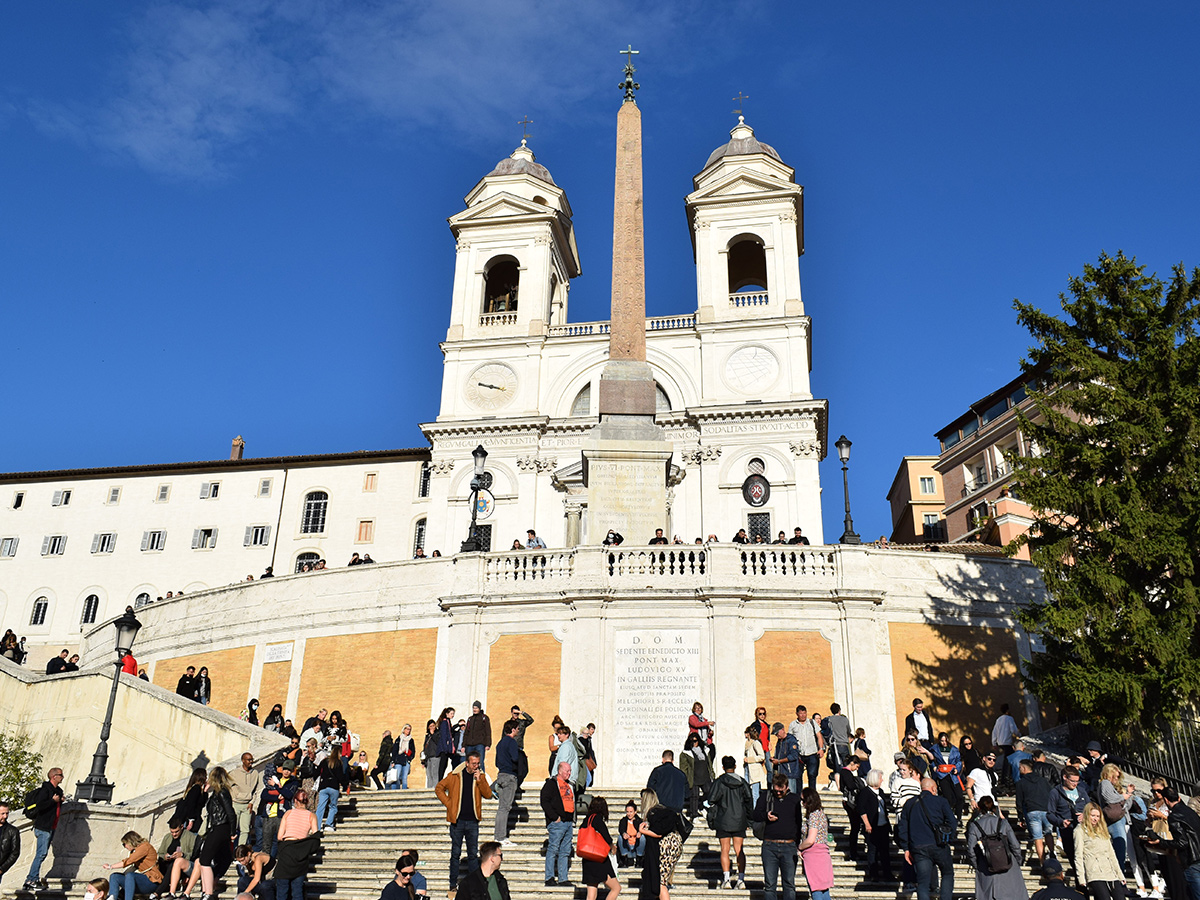 Ore 11.00 - Visita guidata di Roma